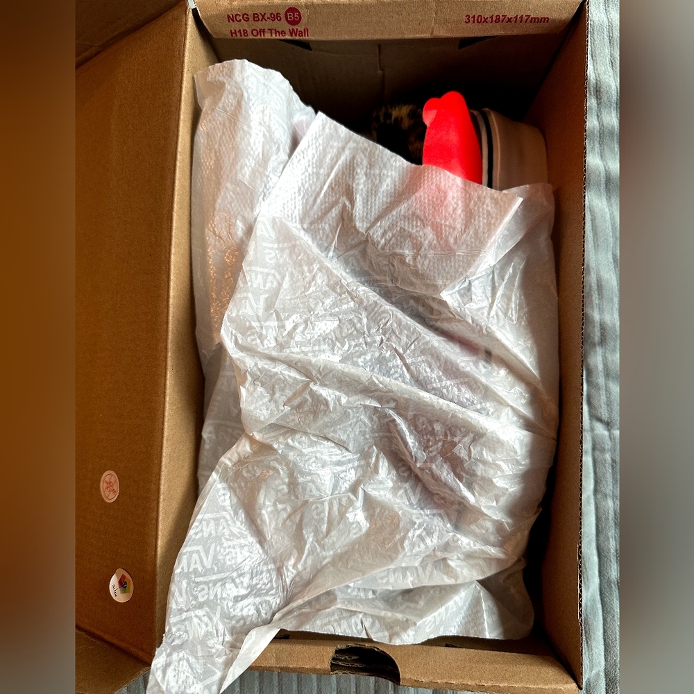Classic Slip On Platform - Picture 6 of 10